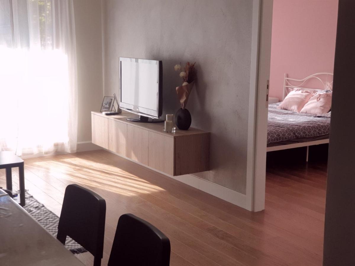 Apartment Mona Belgrad Zewnętrze zdjęcie