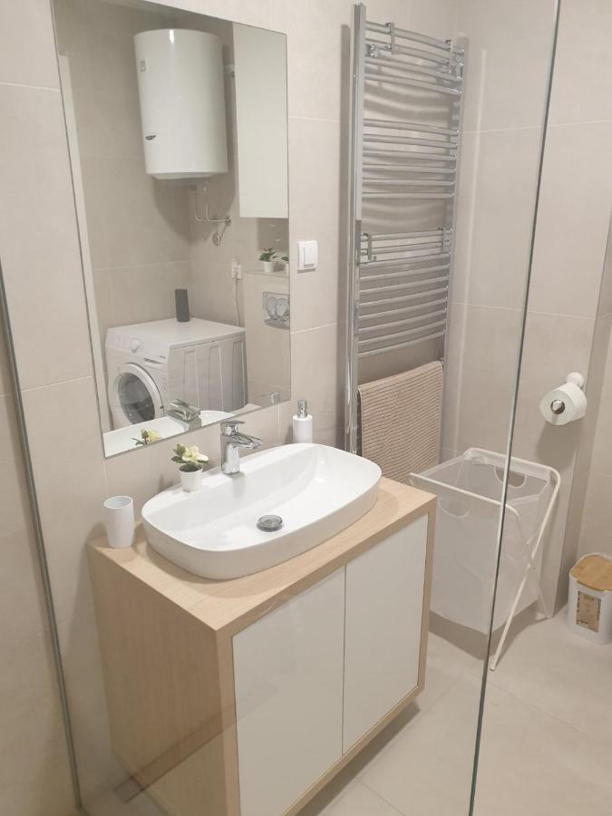 Apartment Mona Belgrad Zewnętrze zdjęcie
